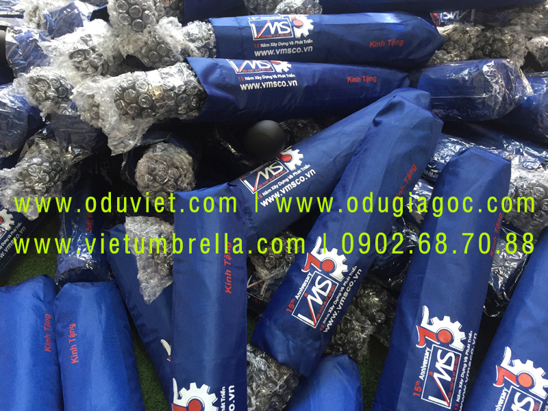 xưởng sản xuất ô dù cầm tay in logo quảng cáo